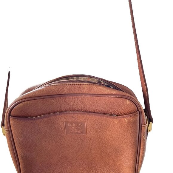 Burberry Handbags - Burberrys Haymarket Scalloped leather crossbody bag Nova check lining Vintage